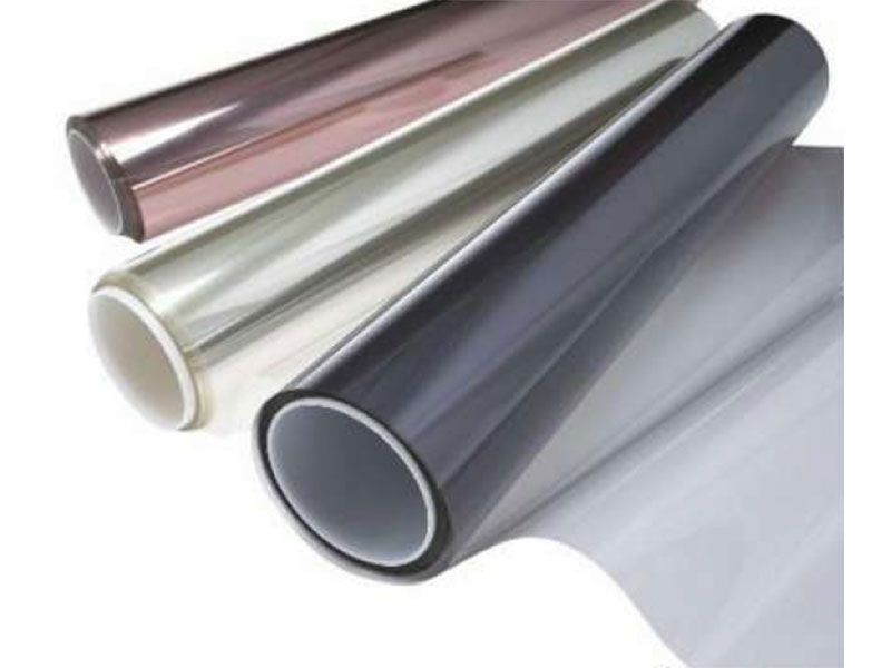 Có nên dán giấy dán kính chống nắng giá rẻ