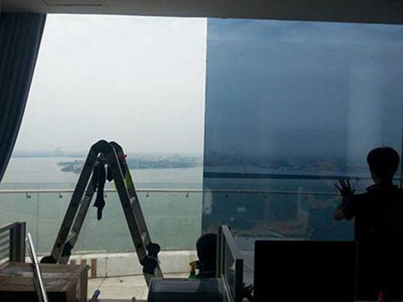 Dán giấy dán kính chống nắng nên dán ngoài hay dán trong