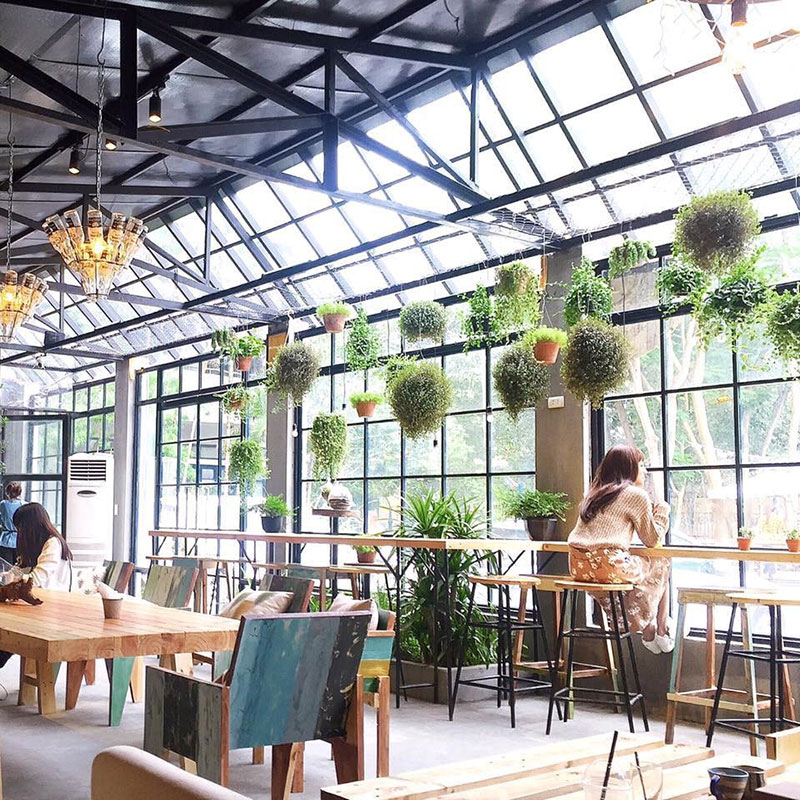 Dán phim cách nhiệt cho quán cafe
