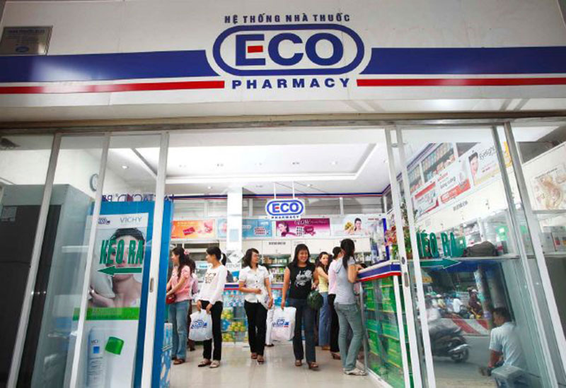 Nhận dán phim cách nhiệt cho quầy thuốc